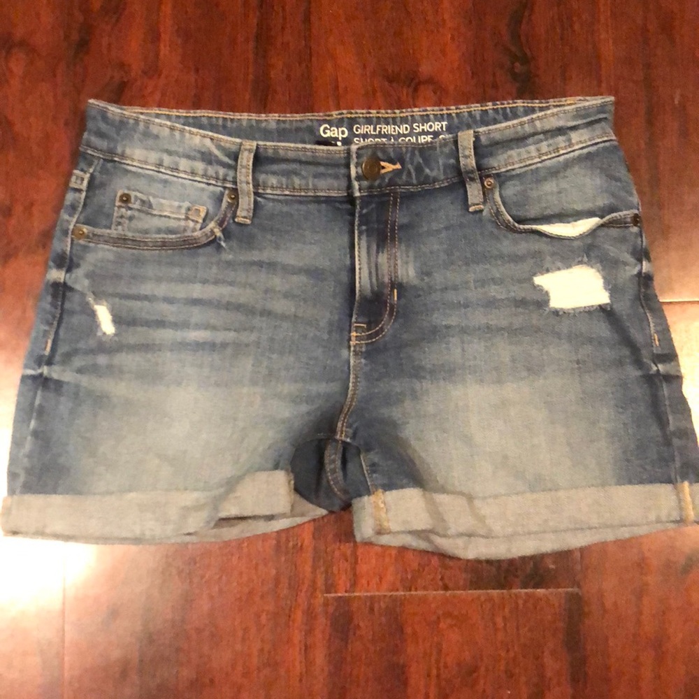 Gap girlfriend shorts